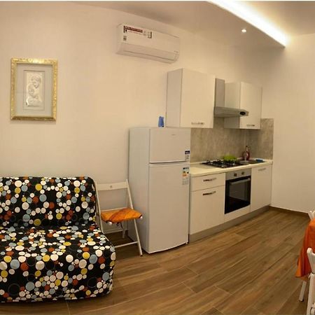 Claire'S Home Savona Dış mekan fotoğraf
